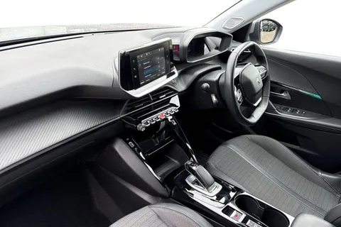 WO71HWJ PEUGEOT e-2008 50kWh Allure Premium Auto 5dr Thumbnail #15