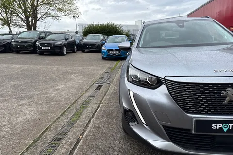 WO71HWJ PEUGEOT e-2008 50kWh Allure Premium Auto 5dr Thumbnail #25