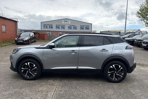 WO71HWJ PEUGEOT e-2008 50kWh Allure Premium Auto 5dr Thumbnail #30