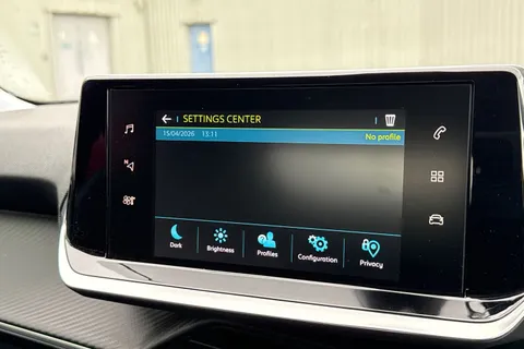 WO71HWJ PEUGEOT e-2008 50kWh Allure Premium Auto 5dr Thumbnail #52