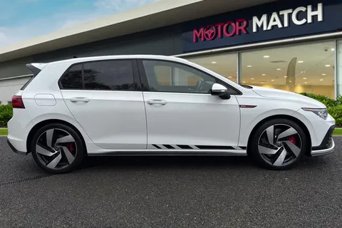 DY21VDO Volkswagen Golf 2.0 TSI GTI Clubsport DSG Euro 6 (s/s) 5dr Thumbnail #4