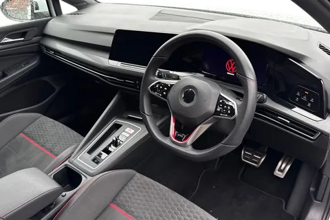 DY21VDO Volkswagen Golf 2.0 TSI GTI Clubsport DSG Euro 6 (s/s) 5dr Thumbnail #15