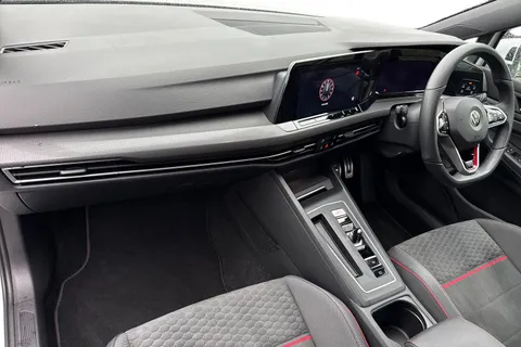DY21VDO Volkswagen Golf 2.0 TSI GTI Clubsport DSG Euro 6 (s/s) 5dr Thumbnail #16