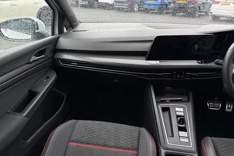 DY21VDO Volkswagen Golf 2.0 TSI GTI Clubsport DSG Euro 6 (s/s) 5dr Thumbnail #21