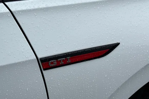 DY21VDO Volkswagen Golf 2.0 TSI GTI Clubsport DSG Euro 6 (s/s) 5dr Thumbnail #29