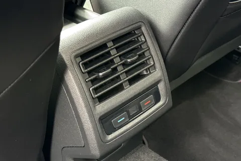 DY21VDO Volkswagen Golf 2.0 TSI GTI Clubsport DSG Euro 6 (s/s) 5dr Thumbnail #34