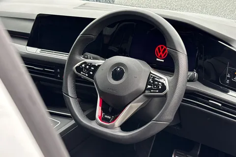 DY21VDO Volkswagen Golf 2.0 TSI GTI Clubsport DSG Euro 6 (s/s) 5dr Thumbnail #38