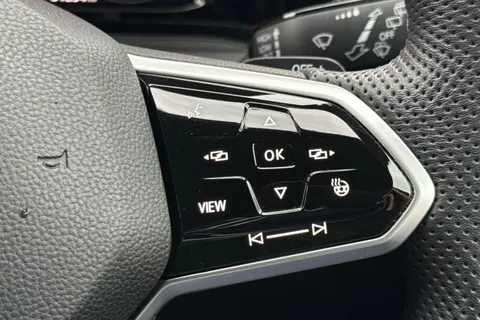 DY21VDO Volkswagen Golf 2.0 TSI GTI Clubsport DSG Euro 6 (s/s) 5dr Thumbnail #42