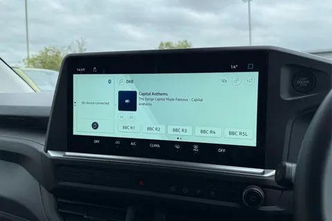 DA26GUU Volkswagen Transporter 2.0 TDI 110 Commerce Plus Van Thumbnail #44