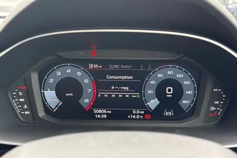 32 of 45 for Audi Q3 Sport 35 TFSI 150 PS 6-speed