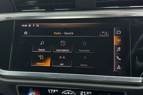 34 of 45 for Audi Q3 Sport 35 TFSI 150 PS 6-speed