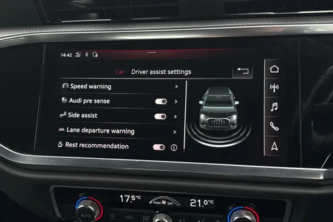 40 of 45 for Audi Q3 Sport 35 TFSI 150 PS 6-speed