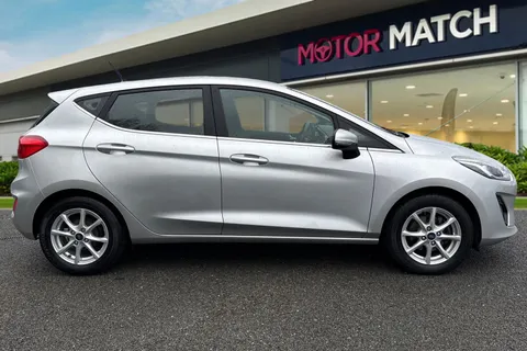 BF68URW Ford Fiesta 1.0T EcoBoost Zetec Euro 6 (s/s) 5dr Thumbnail #4