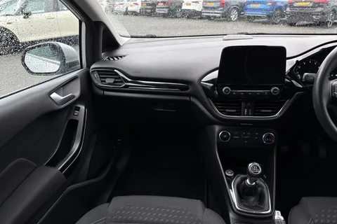 BF68URW Ford Fiesta 1.0T EcoBoost Zetec Euro 6 (s/s) 5dr Thumbnail #21