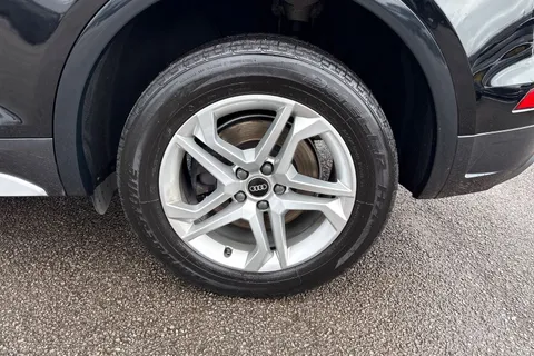 DE22CYL Audi Q5 Sport 40 TDI quattro 204 PS S tronic Thumbnail #12