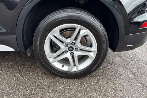 DE22CYL Audi Q5 Sport 40 TDI quattro 204 PS S tronic Thumbnail #14