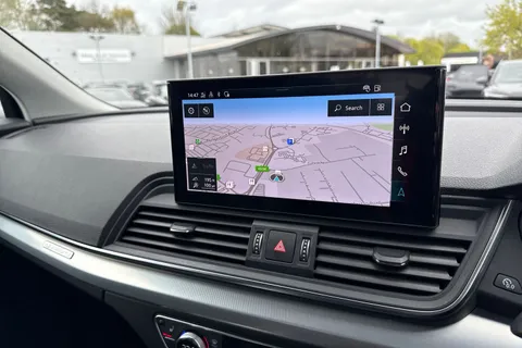 DE22CYL Audi Q5 Sport 40 TDI quattro 204 PS S tronic Thumbnail #18