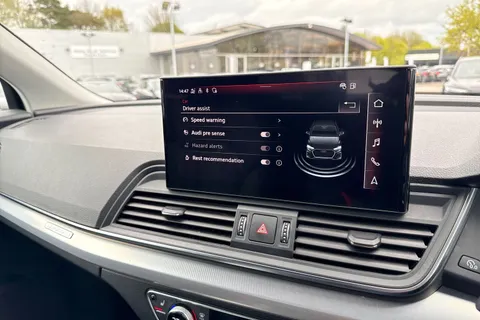 DE22CYL Audi Q5 Sport 40 TDI quattro 204 PS S tronic Thumbnail #40