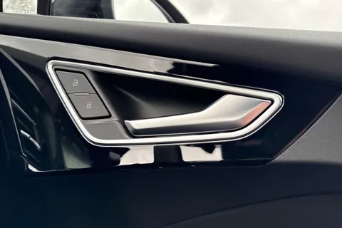  Audi Q4 e-tron 40 Black Edition Auto 5dr 82kWh Thumbnail #21