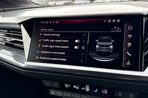  Audi Q4 e-tron 40 Black Edition Auto 5dr 82kWh Thumbnail #47