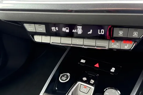  Audi Q4 e-tron 40 Black Edition Auto 5dr 82kWh Thumbnail #52