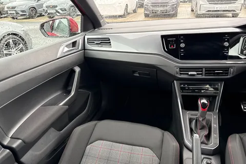 KP75AUO Volkswagen Polo 2.0 TSI GTI 5dr DSG **18' FARO ALLOYS, DEEP IRON INSERTS** Thumbnail #21