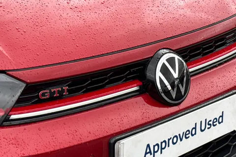 KP75AUO Volkswagen Polo 2.0 TSI GTI 5dr DSG **18' FARO ALLOYS, DEEP IRON INSERTS** Thumbnail #30