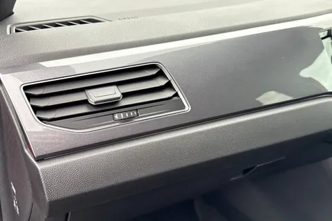 KP75AUO Volkswagen Polo 2.0 TSI GTI 5dr DSG **18' FARO ALLOYS, DEEP IRON INSERTS** Thumbnail #32