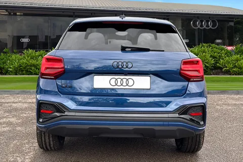 Audi Q2 1.0 TFSI 30 Black Edition Euro 6 (s/s) 5dr Thumbnail #5