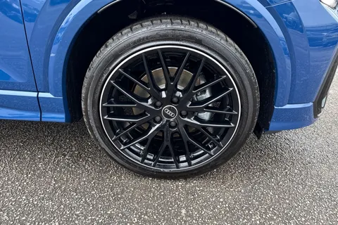 Audi Q2 1.0 TFSI 30 Black Edition Euro 6 (s/s) 5dr Thumbnail #10