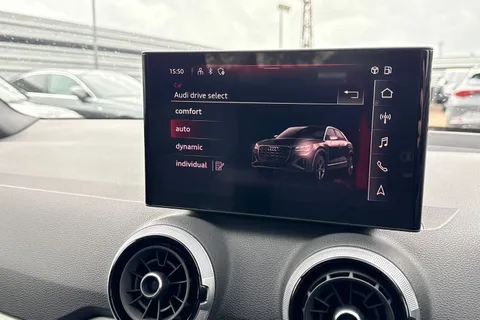 Audi Q2 1.0 TFSI 30 Black Edition Euro 6 (s/s) 5dr Thumbnail #37