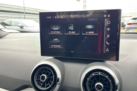 Audi Q2 1.0 TFSI 30 Black Edition Euro 6 (s/s) 5dr Thumbnail #40