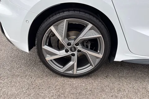 DE75JSX Audi A3 Sportback Black Edition 35 TFSI  150 PS 6-speed Thumbnail #14