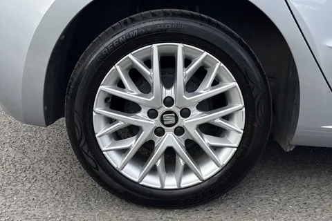 12 of 40 for SEAT Ibiza 1.0 TSI SE Technology Euro 6 (s/s) 5dr GPF