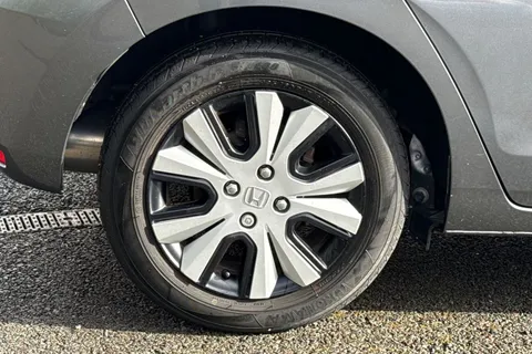 13 of 51 for Honda Jazz 1.5 h i-MMD SR eCVT Euro 6 (s/s) 5dr