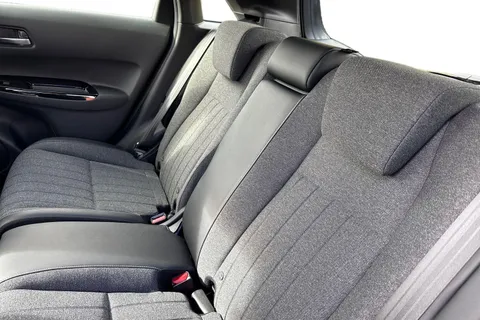 18 of 51 for Honda Jazz 1.5 h i-MMD SR eCVT Euro 6 (s/s) 5dr