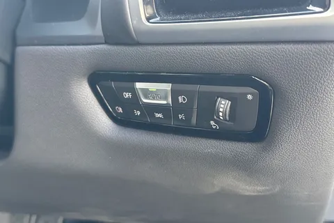 MA72FTV BMW 8 Series Gran Coupe 3.0 840i M Sport Steptronic Euro 6 (s/s) 4dr Thumbnail #41