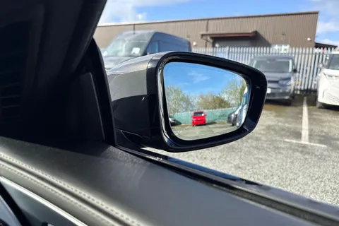 MA72FTV BMW 8 Series Gran Coupe 3.0 840i M Sport Steptronic Euro 6 (s/s) 4dr Thumbnail #43