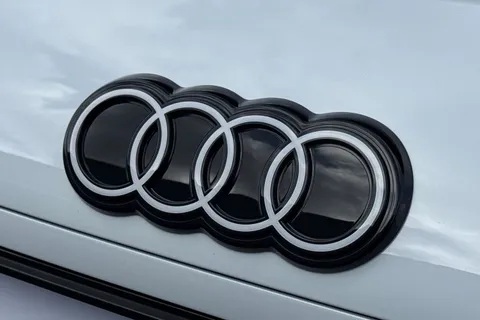Audi Q3 1.5 TFSI S line S Tronic Euro 6 (s/s) 5dr Thumbnail #43