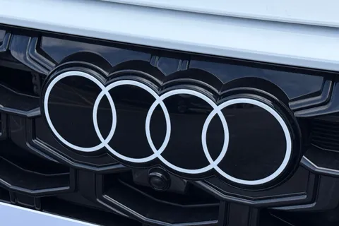 Audi Q3 1.5 TFSI S line S Tronic Euro 6 (s/s) 5dr Thumbnail #44
