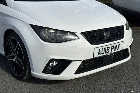 AU18PWX SEAT Ibiza 1.0 TSI FR Euro 6 (s/s) 5dr Thumbnail #10