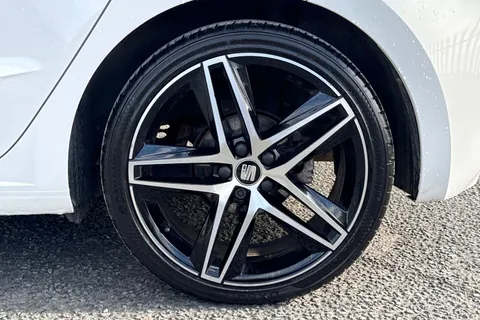 AU18PWX SEAT Ibiza 1.0 TSI FR Euro 6 (s/s) 5dr Thumbnail #14