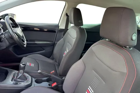 AU18PWX SEAT Ibiza 1.0 TSI FR Euro 6 (s/s) 5dr Thumbnail #17