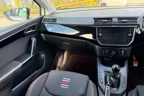 AU18PWX SEAT Ibiza 1.0 TSI FR Euro 6 (s/s) 5dr Thumbnail #21