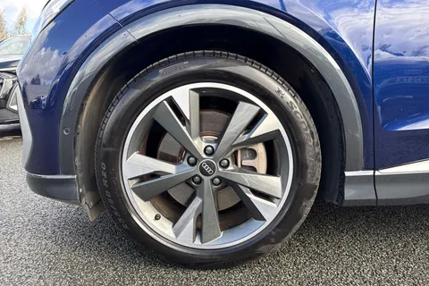 RV23ZBJ Audi Q4 e-tron Q4  S line 50 e-tron quattro 220,00 kW Thumbnail #14