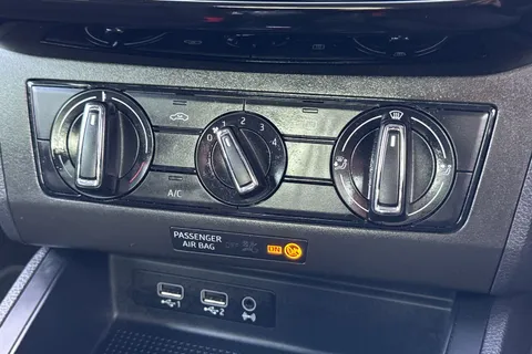 AU18PWX SEAT Ibiza 1.0 TSI FR Euro 6 (s/s) 5dr Thumbnail #23