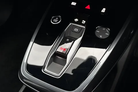 RV23ZBJ Audi Q4 e-tron Q4  S line 50 e-tron quattro 220,00 kW Thumbnail #24