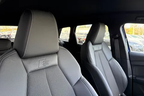 RV23ZBJ Audi Q4 e-tron Q4  S line 50 e-tron quattro 220,00 kW Thumbnail #25