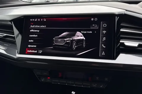 RV23ZBJ Audi Q4 e-tron Q4  S line 50 e-tron quattro 220,00 kW Thumbnail #33