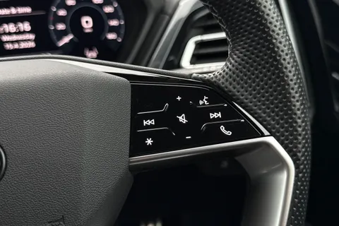 RV23ZBJ Audi Q4 e-tron Q4  S line 50 e-tron quattro 220,00 kW Thumbnail #53